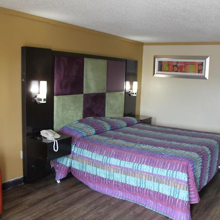 Executive Inn & Suites Nashville Esterno foto